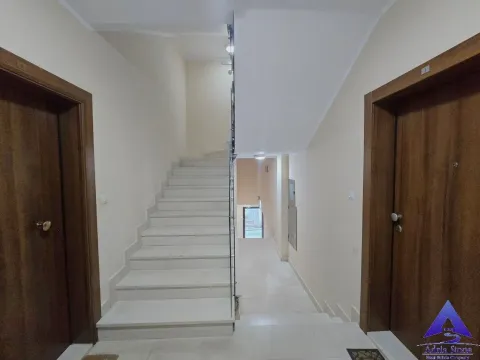 Sale, one bedroom apartment, 80m², Dubovica, Budva - image 13