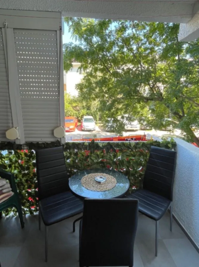 Stan-na-dan, garsonjera, 31m², Bar, Crna Gora