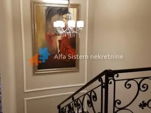 Izdavanje, stan, 215m², Senjak, Beograd - image 21