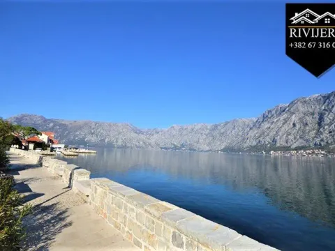 Sale, house, 180m², Prčanj, Kotor