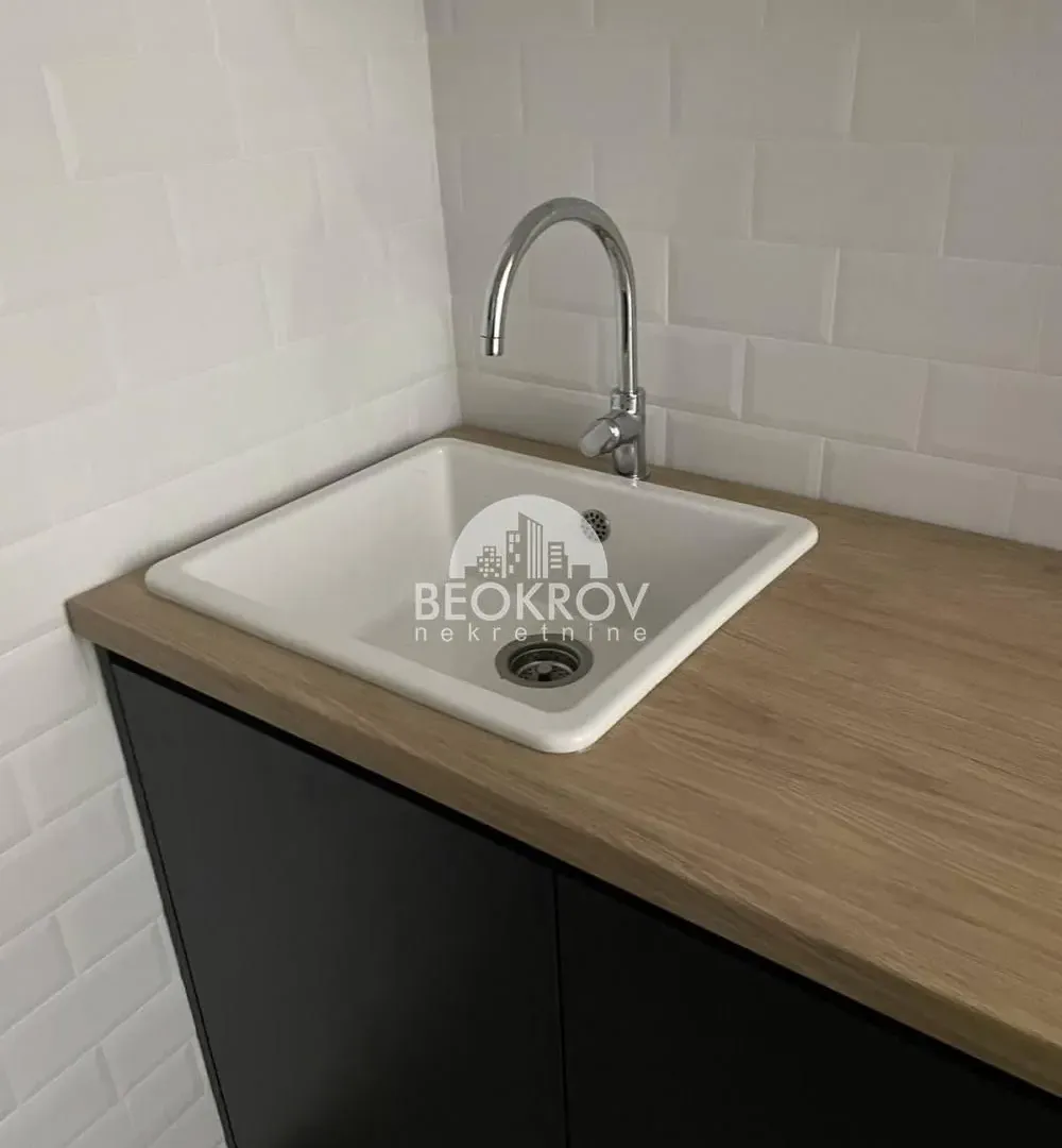 Sale, two bedroom apartment, 47m², Bajlonijeva Pijaca, Beograd