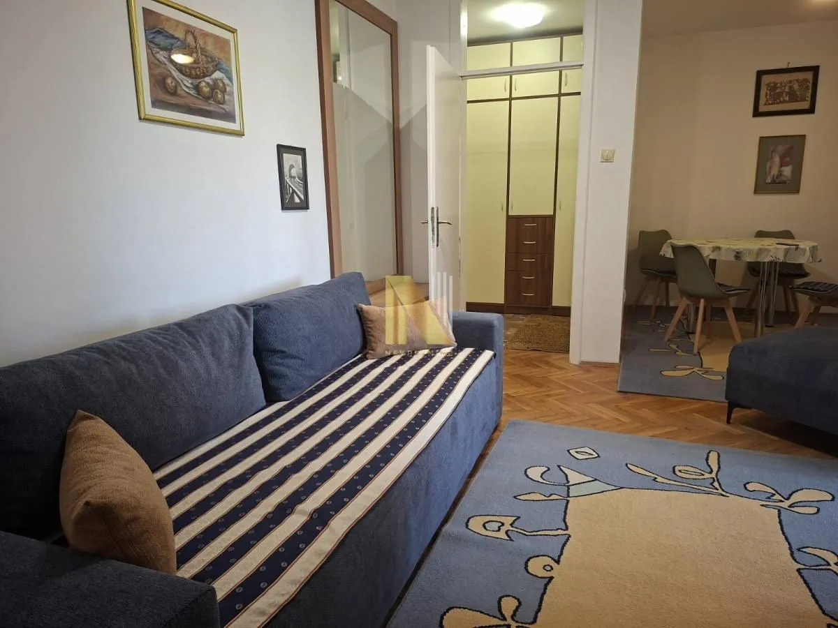 Izdavanje, dvosoban stan, 64m², Kej, Novi Sad Sve Podlokacije