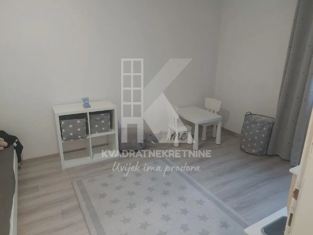 Prodaja, kuća, 190m², Konik, Podgorica