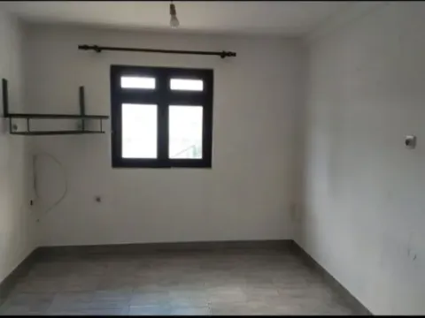 Izdavanje, kuća, 90m², Centar, Kolašin - image 5