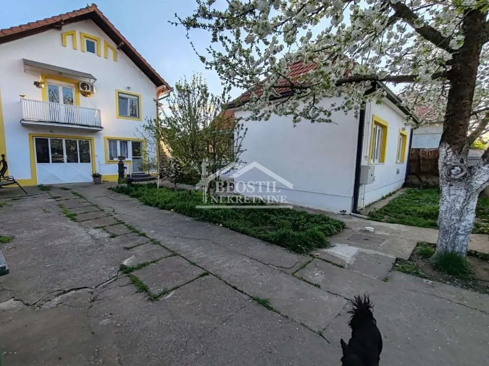 Sale, house, 221m², Ruma, Srbija