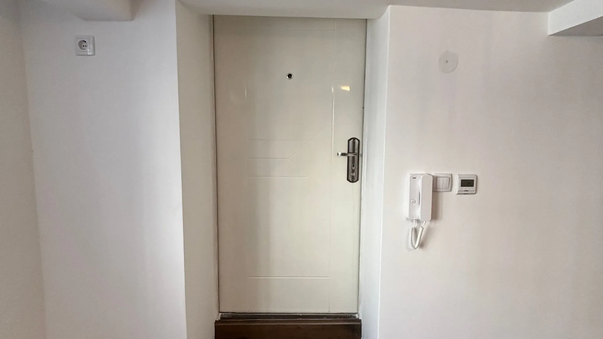 Sale, three bedroom apartment, 55m², Stari Grad, Beograd