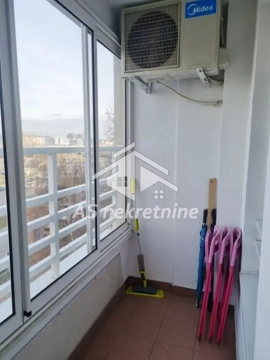 Izdavanje, dvosoban stan, 52m², Novi Beograd Blok 67, Novi Beograd Sve Podlokacije
