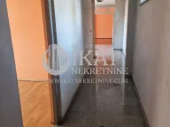 Izdavanje, poslovni prostor, 300m², Đeram Pijaca, Beograd - image 9