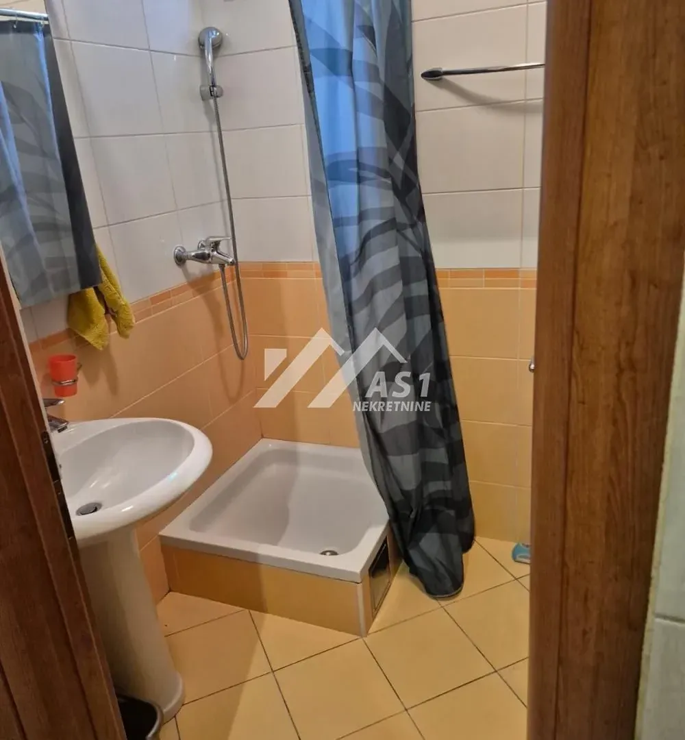 Rent, one bedroom apartment, 28m², Grbavica, Novi Sad Sve Podlokacije