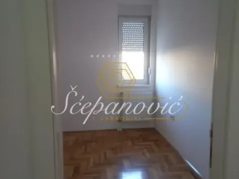 Izdavanje, dvosoban stan, 41m², Nova Detelinara, Novi Sad Sve Podlokacije - image 4