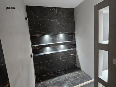 Prodaja, dvosoban stan, 72m², Stari Aerodrom, Podgorica - image 7