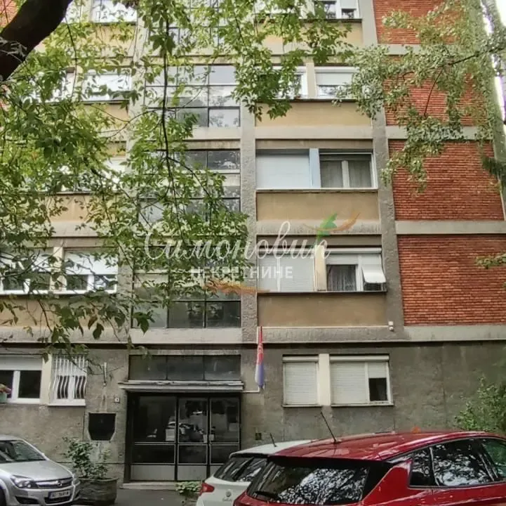 Prodaja, dvosoban stan, 61m², Zemun Centar, Zemun Sve Podlokacije