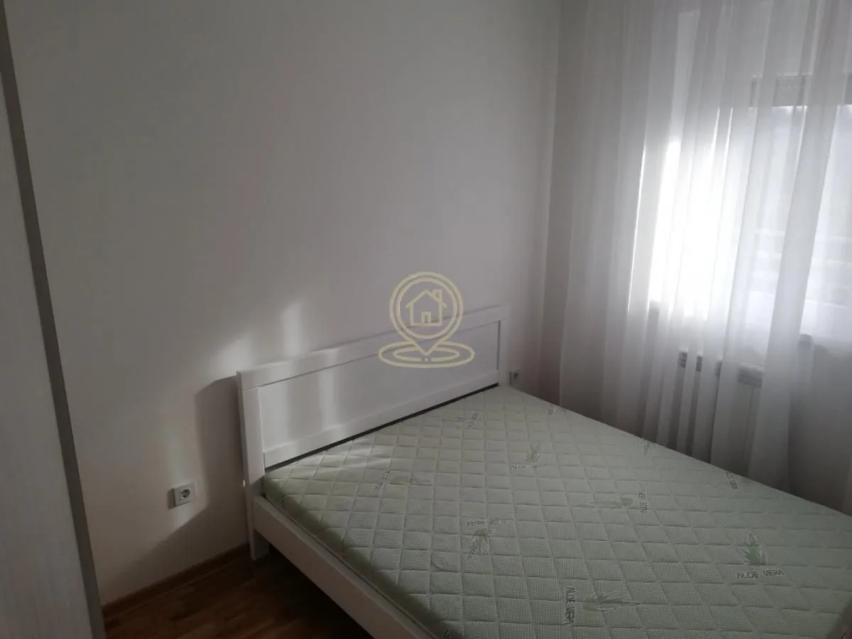 Izdavanje, dvosoban stan, 49m², Hala Pionir, Palilula Sve Podlokacije