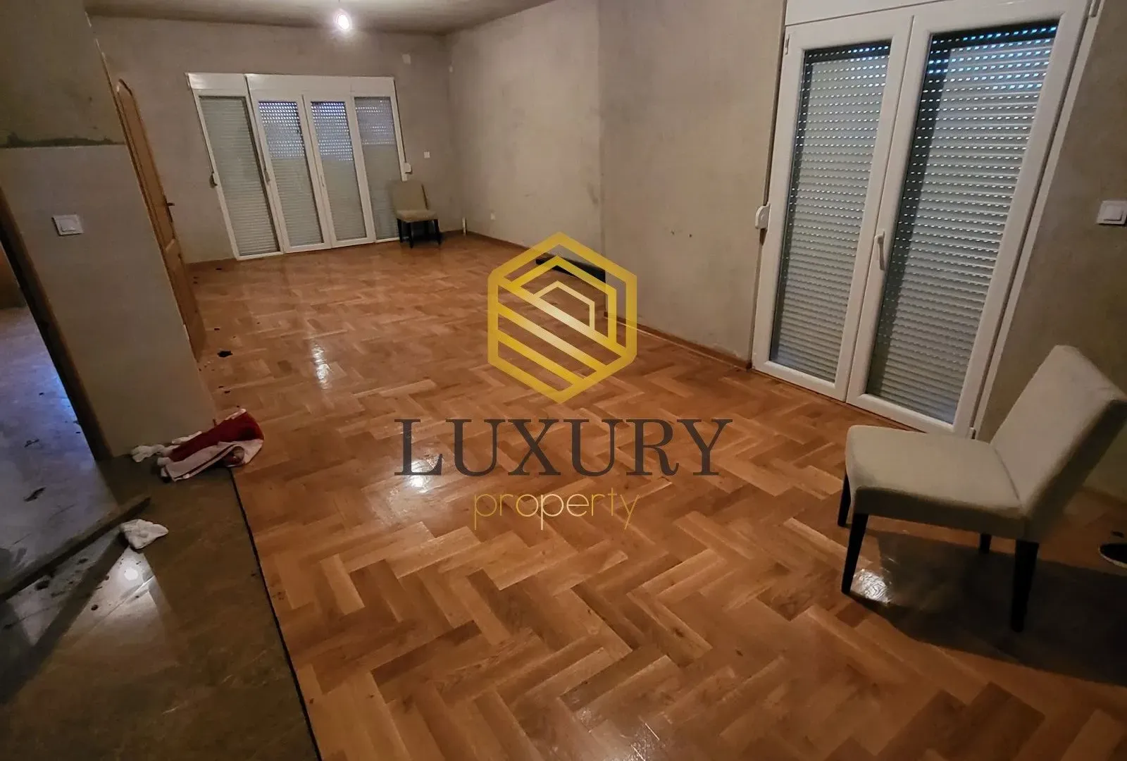 Rent, house, 200m², Zeta, Podgorica