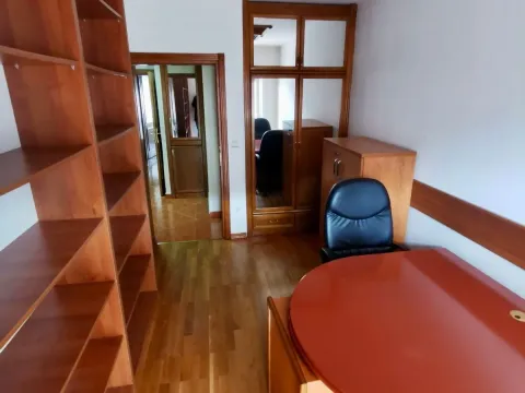 Rent, office space, 150m², Stara Varoš, Podgorica - image 12