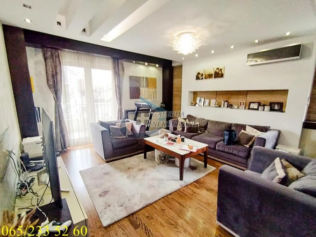 Sale, four bedroom apartment, 123m², Čukarica, Beograd