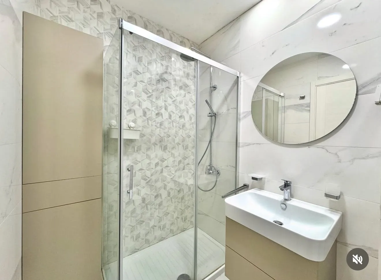 Prodaja, dvosoban stan, 72m², Central Point, Podgorica