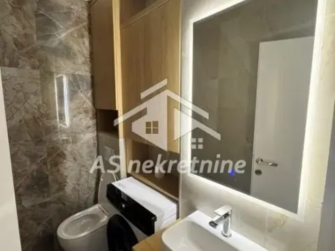 Izdavanje, četvorosoban stan, 86m², Čukarica, Beograd - image 12
