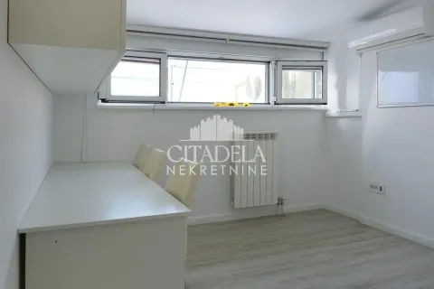 Prodaja, stan, 118m², Đeram Pijaca, Beograd - image 14