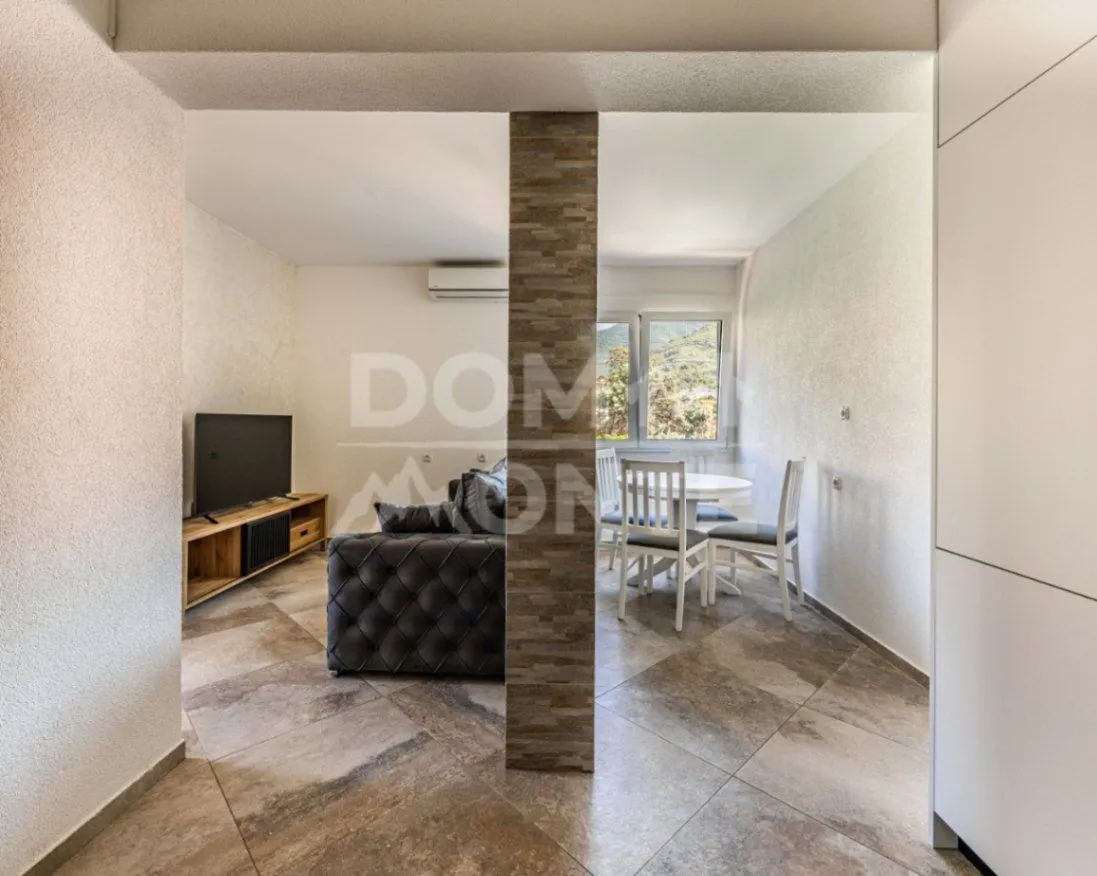 Sale, two bedroom apartment, 52m², Centar, Tivat