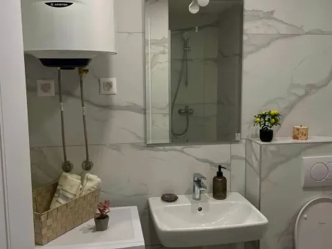 Rent, one bedroom apartment, 47m², Stari Aerodrom, Podgorica - image 4