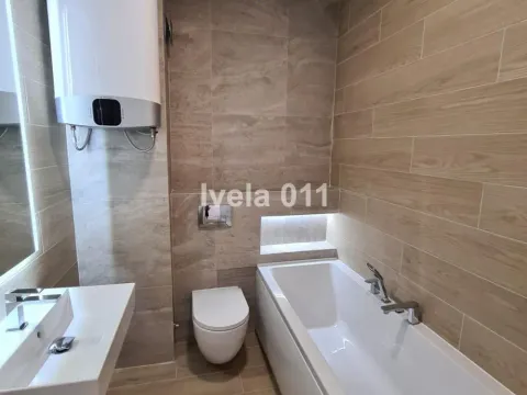 Sale, four bedroom apartment, 145m², Savski Venac, Beograd - image 11
