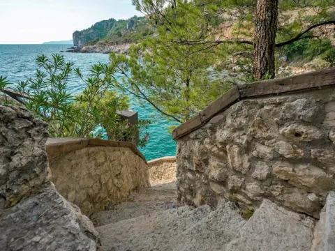 Prodaja, kuća, 200m², Reževići, Budva - image 57