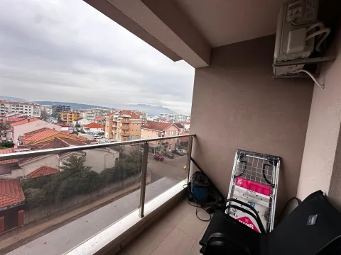 Rent, one bedroom apartment, 45m², Stari Aerodrom, Podgorica - image 8