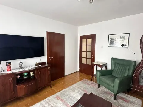 Sale, two bedroom apartment, 86m², Gintaš, Podgorica - image 2