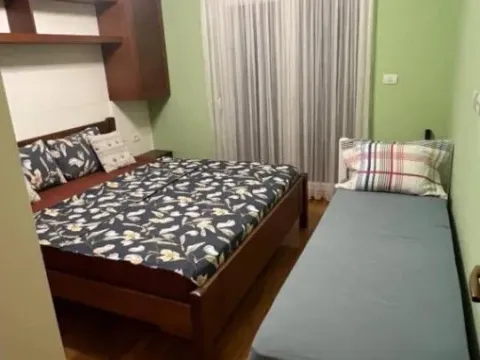 Izdavanje, jednosoban stan, 50m², City Kvart, Podgorica - image 8