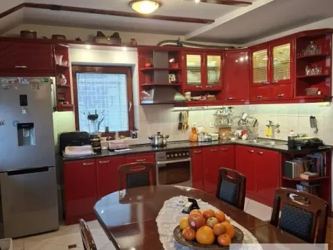 Prodaja, četvorosoban stan, 104m², Stari Grad, Beograd - image 4