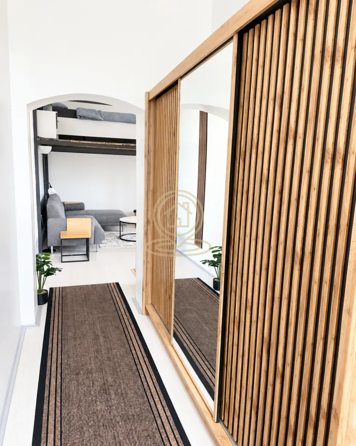 Izdavanje, jednosoban stan, 53m², Rotkvarija, Novi Sad Sve Podlokacije