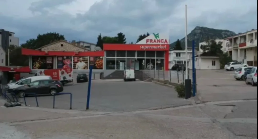 Sale, office space, 483m², Bar, Crna Gora