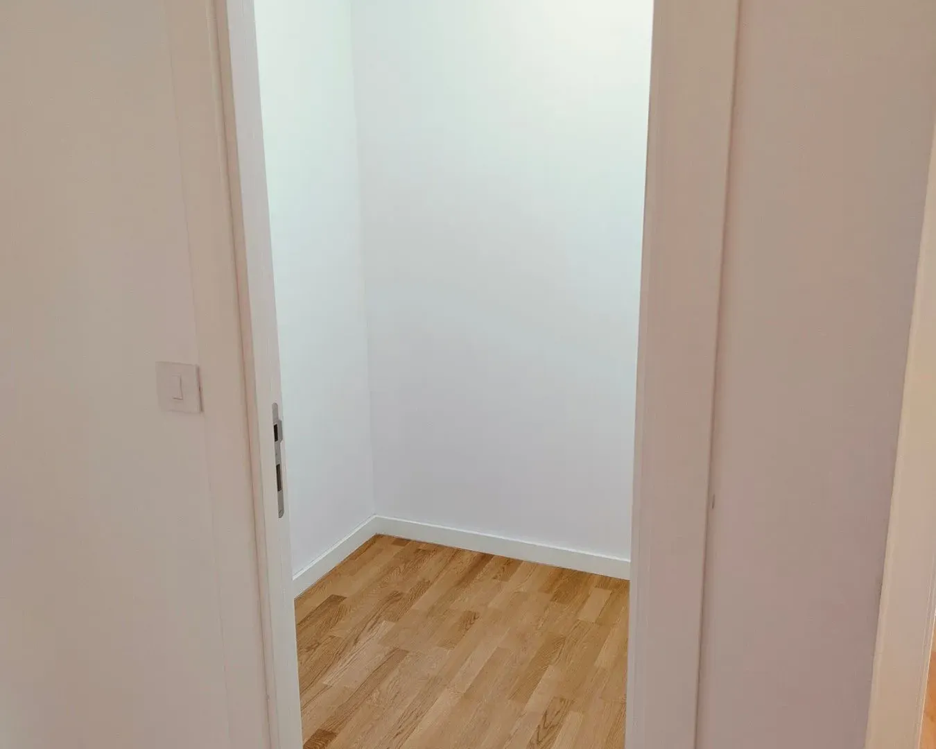 Prodaja, dvosoban stan, 44m², Novo naselje, Novi Sad