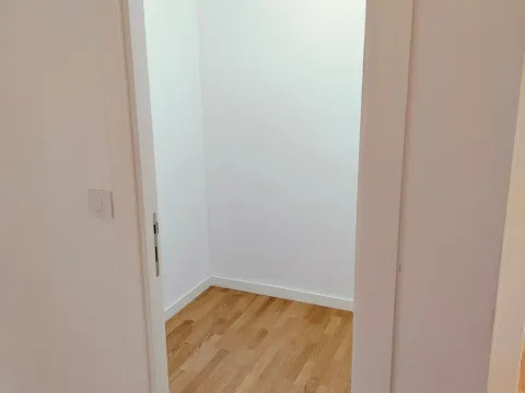 Prodaja, dvosoban stan, 44m², Novo naselje, Novi Sad - image 11