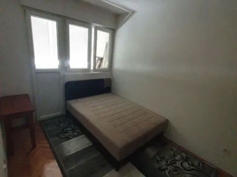 Izdavanje, dvosoban stan, 65m², Momišići, Podgorica - image 3