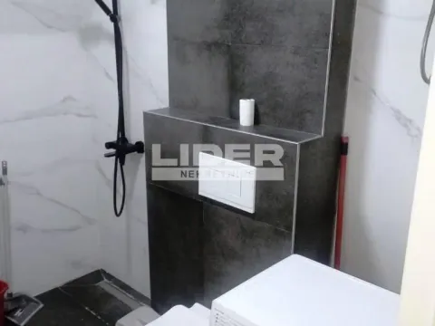 Izdavanje, jednosoban stan, 28m², Kluz, Zvezdara Sve Podlokacije - image 13