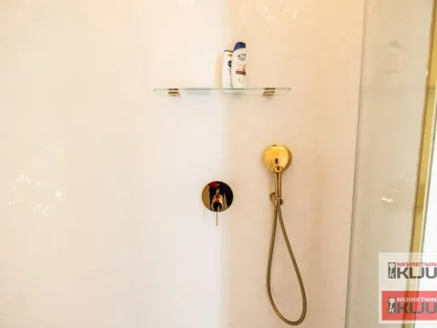 Rent, four bedroom apartment, 120m², Tatarsko brdo, Petrovaradin - image 23