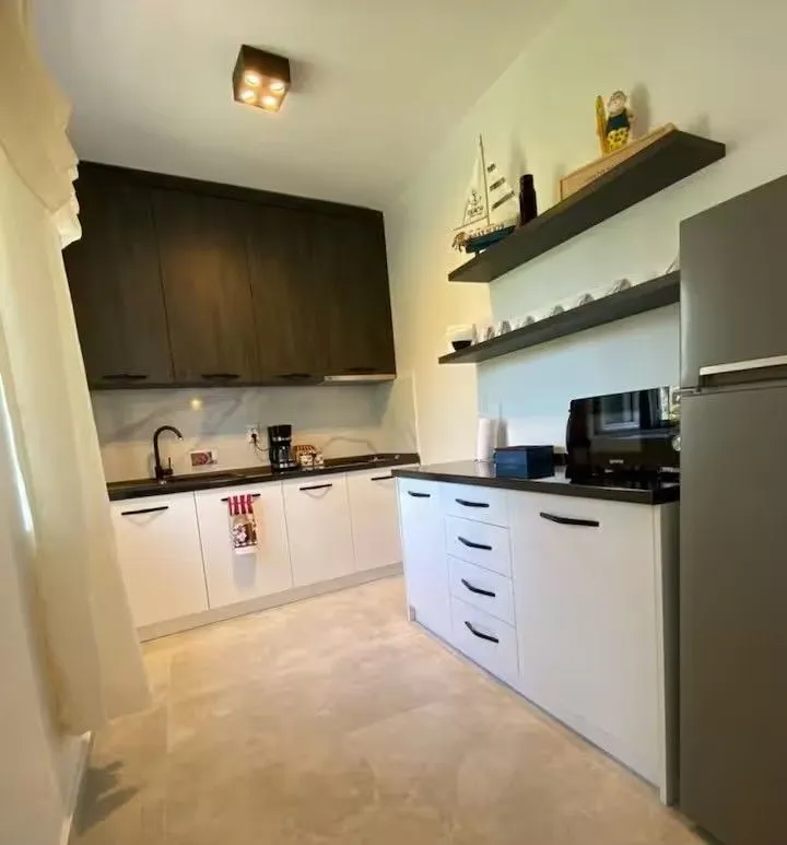 Prodaja, dvosoban stan, 51m², Stari Grad Kotor, Kotor