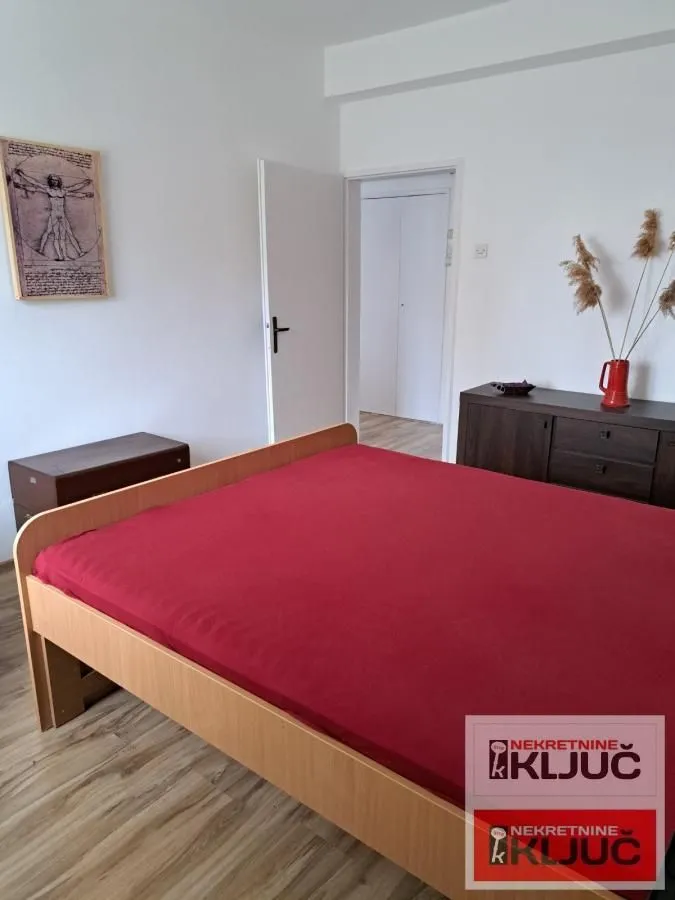 Prodaja, trosoban stan, 71m², Spens, Novi Sad Sve Podlokacije