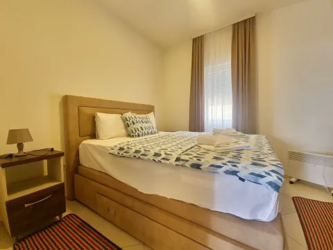 Rent, one bedroom apartment, 46m², Bečići, Budva - image 3