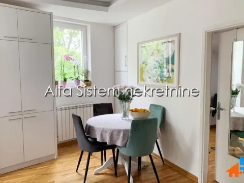 Rent, three bedroom apartment, 80m², Vračar Hram, Vračar Sve Podlokacije - image 4
