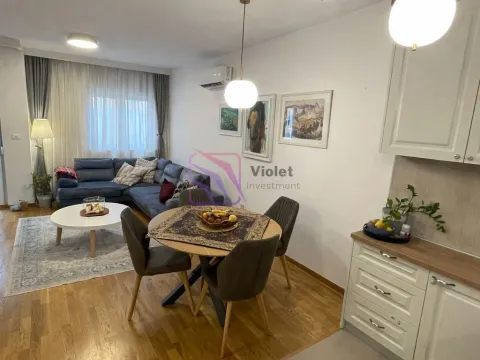 Sale, two bedroom apartment, 63m², City Kej, Podgorica - image 3