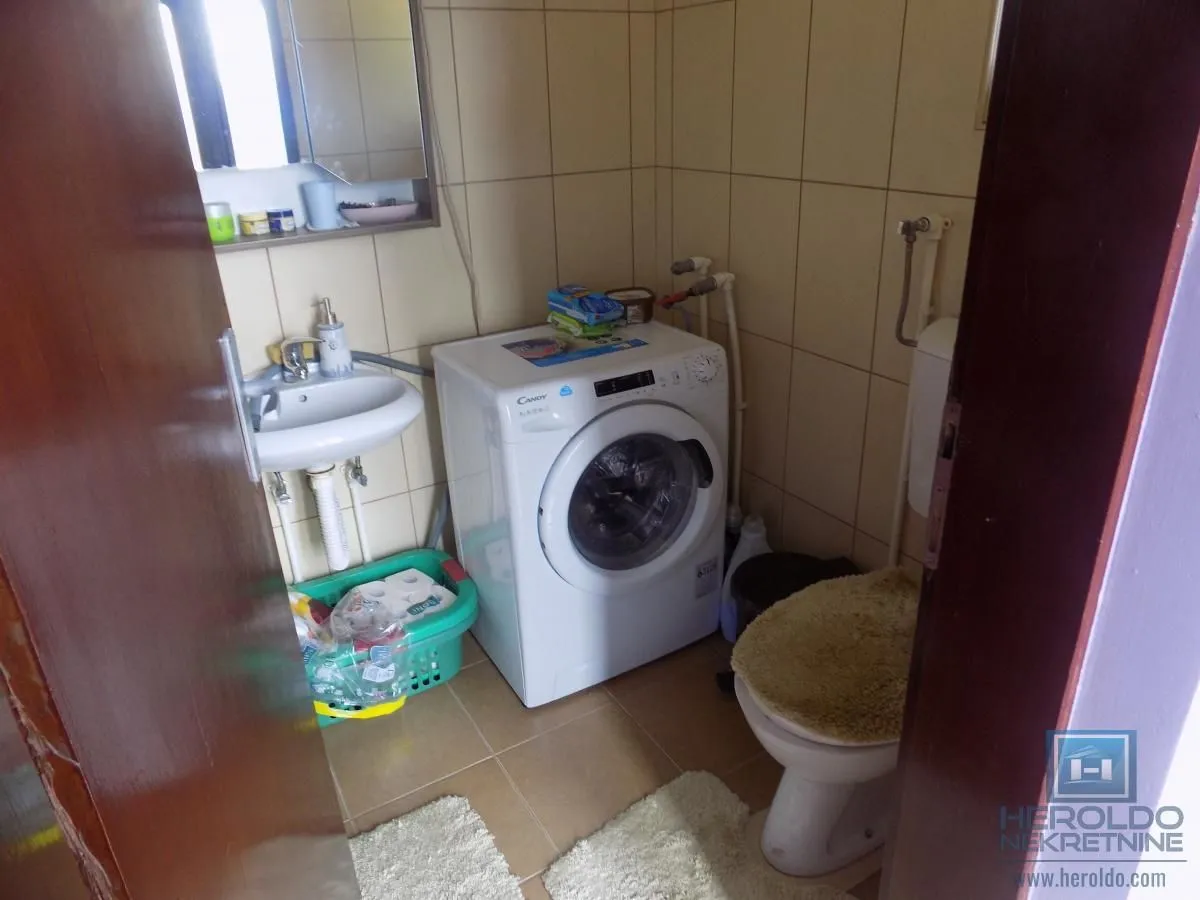 Sale, house, 120m², Karadjordjevo brdo, Paraćin