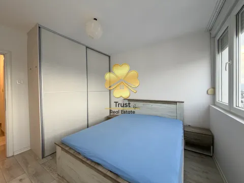 Rent, two bedroom apartment, 75m², Podgorica, Crna Gora - image 11