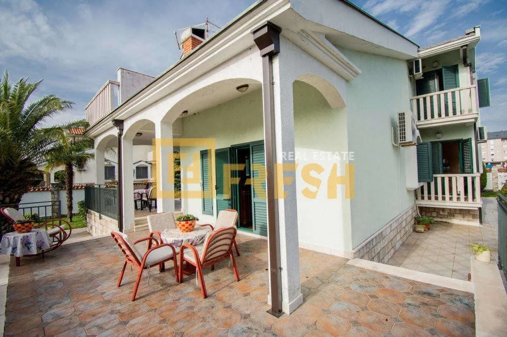 Rent, house, 450m², Zabjelo, Podgorica