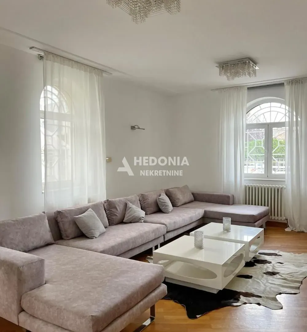 Rent, four bedroom apartment, 135m², Senjak, Beograd