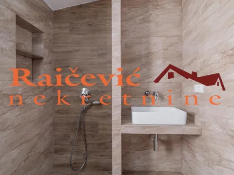 Prodaja, trosoban stan, 83m², Profesorska Kolonija, Palilula Sve Podlokacije - image 16