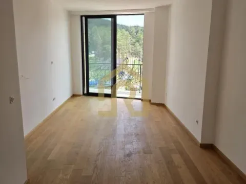 Prodaja, dvosoban stan, 51m², Centar, Zlatibor - image 3