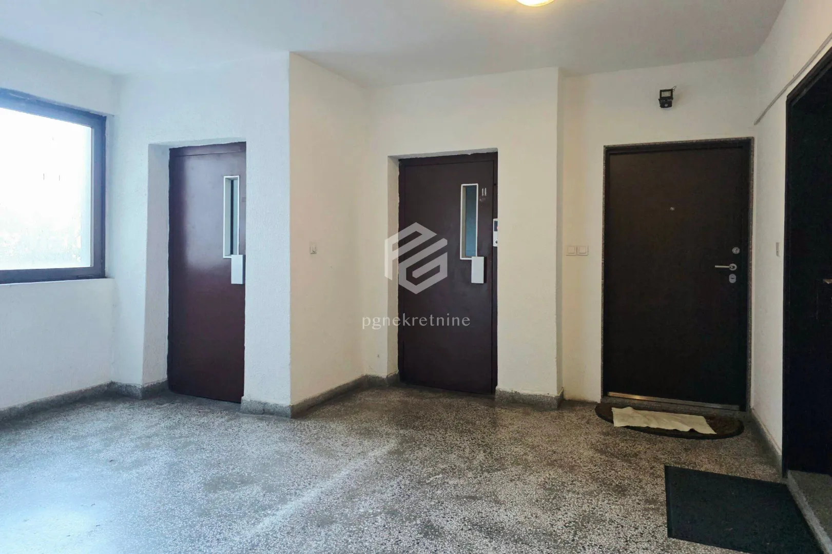 Rent, one bedroom apartment, 42m², Centar, Podgorica